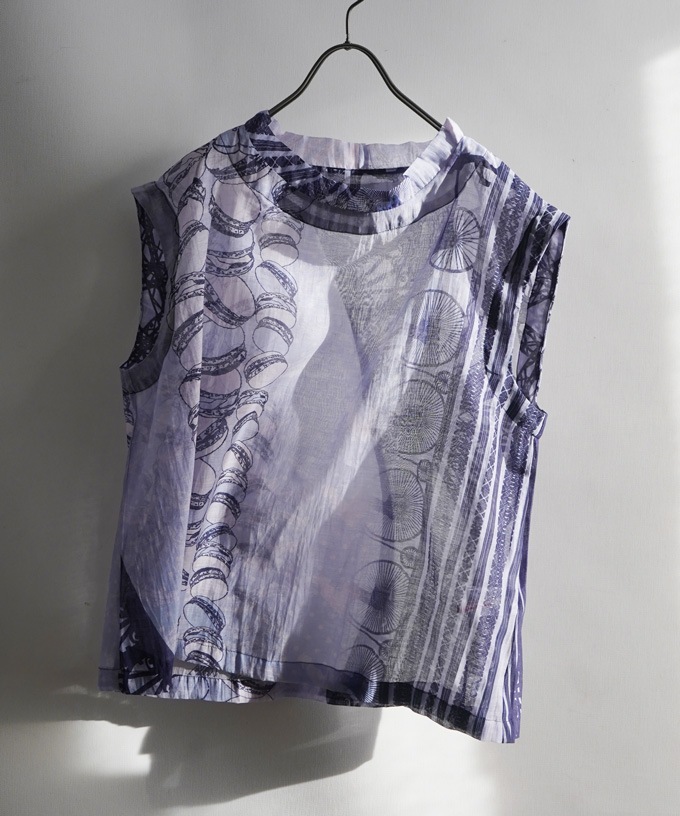 じゃぽにぜ　とっぷ［KusaKanmuri シルクコットントップス]