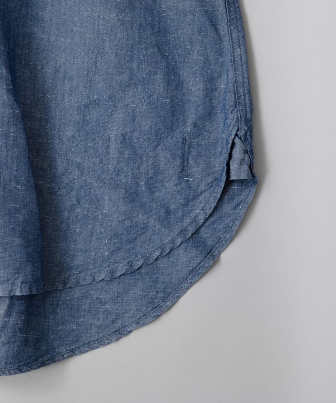 ブラッドB　［Haddow］綿麻シャンブレー素材のベルト付きシャツ