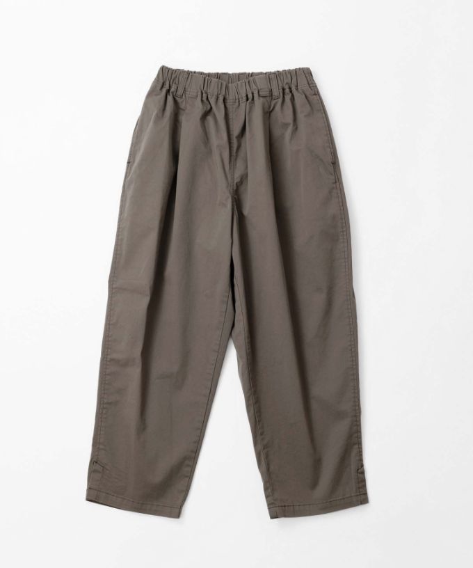 アノアパンツ・B　コットンストレッチの裾スリットパンツ　