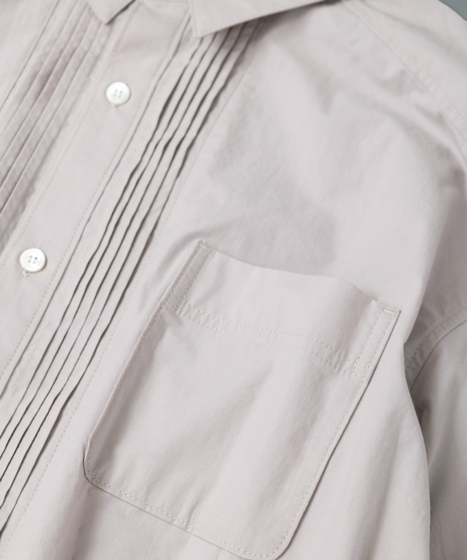 ピート・C [haddow] フロントタックのタイプライターコットンシャツ