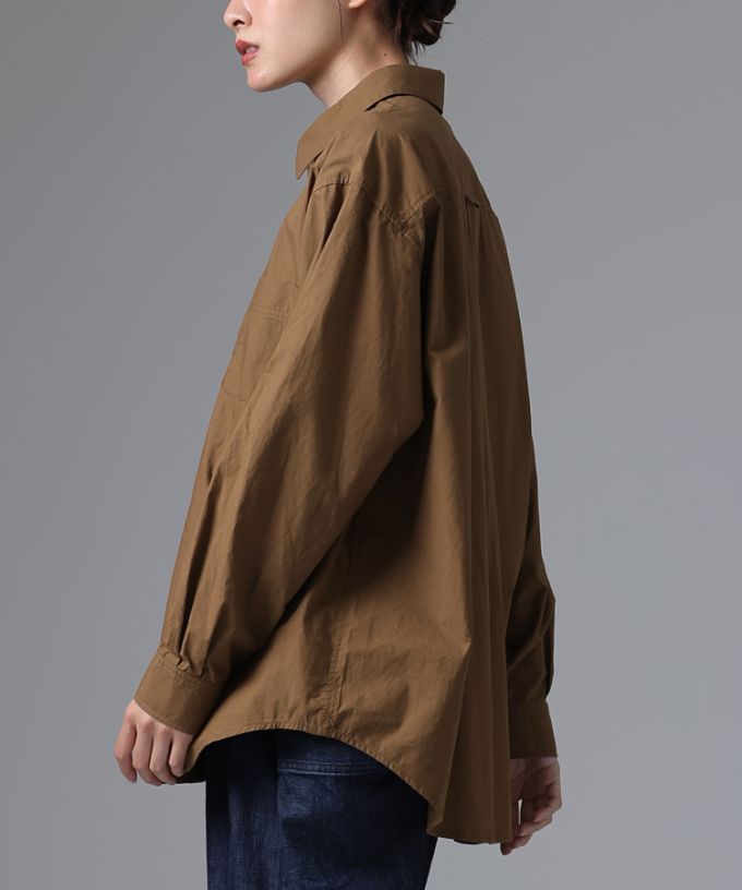 ピート・C [haddow] フロントタックのタイプライターコットンシャツ