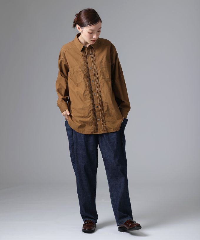 ピート・C [haddow] フロントタックのタイプライターコットンシャツ