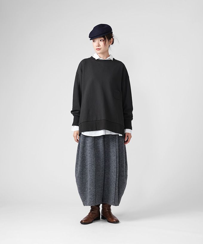 アンリトップ　オーバーサイズの裏毛カットソー　