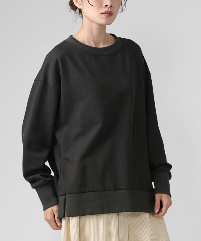 アンリトップ　オーバーサイズの裏毛カットソー　