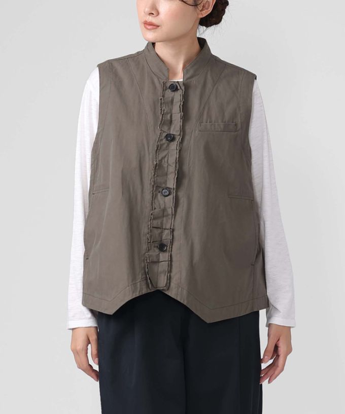 ランディベスト　フロントフリルのコットンべスト