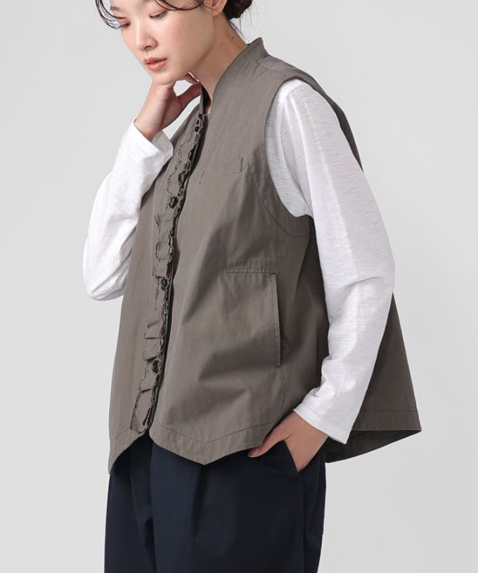 ランディベスト　フロントフリルのコットンべスト