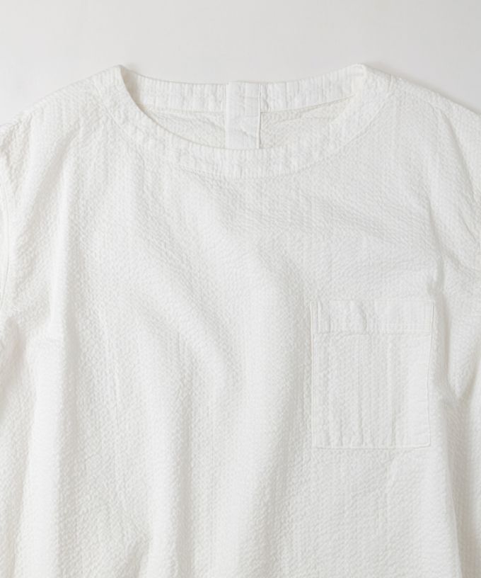 【SALE】バーミル　サッカー素材の軽やかプルオーバートップス