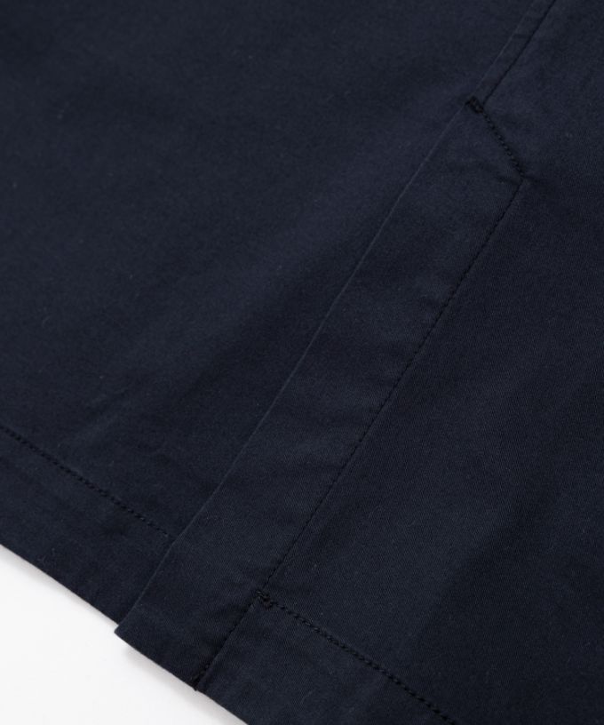 グースジャケット　ピークドラペルの綿ストレッチジャケット