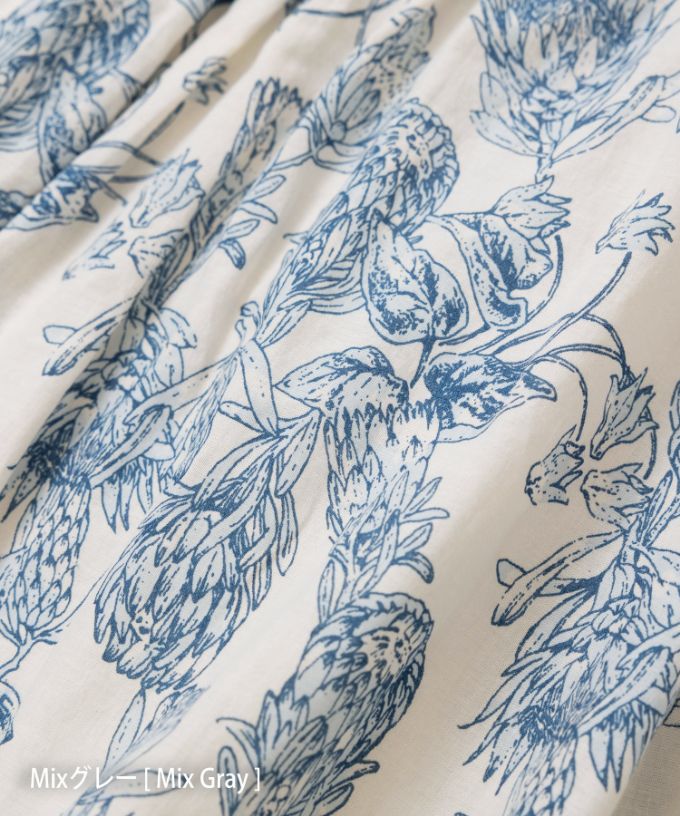 アイデンスカート・グレージュ　フラワープリントのピンタックスカート