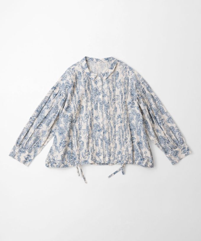 へインジャケット・グレージュ　フラワープリントのピンタックショートジャケット