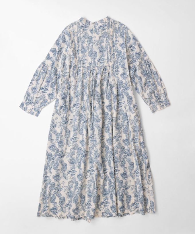 ロリードレス・グレージュ  フラワープリントのドロップショルダーワンピース