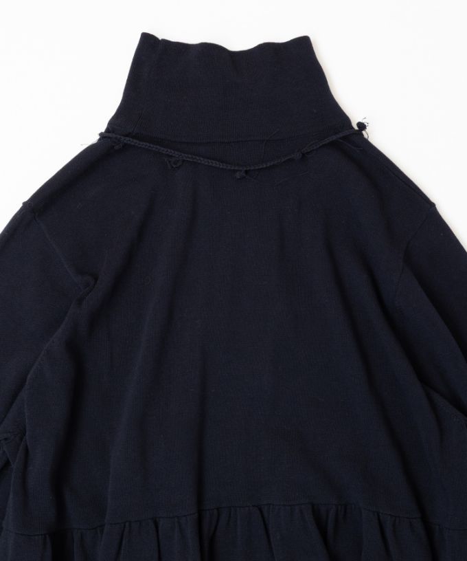 コロン　ラリエットつきの天竺ニットチュニックトップ