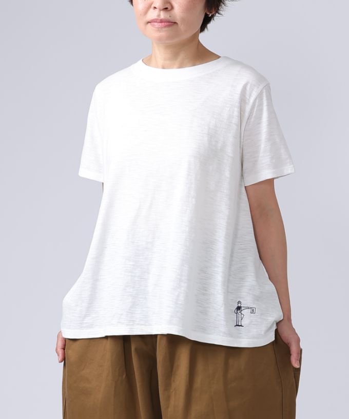 アナントップ・V　シンプルなAライントップス