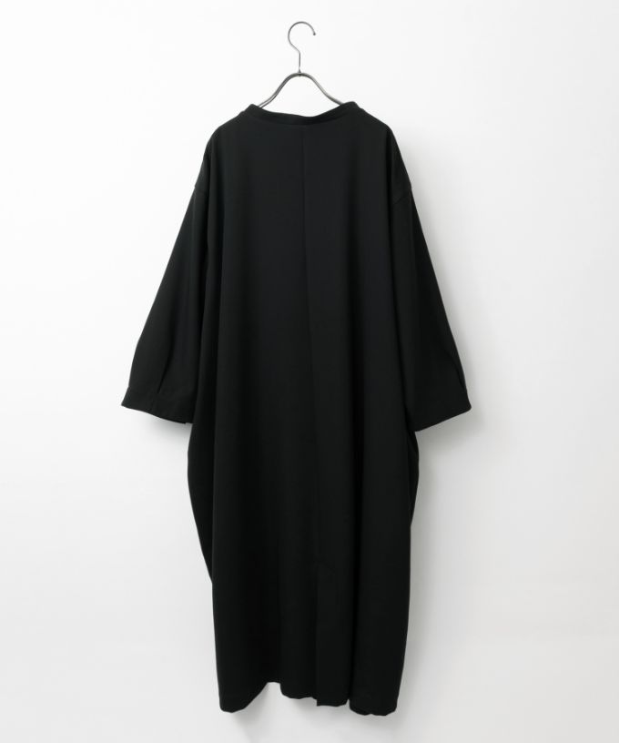 コゼット・4【プラスサイズ】［Chronicle］コクーンシルエットのシンプルドレス