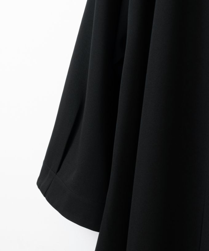 コゼット・4【プラスサイズ】［Chronicle］コクーンシルエットのシンプルドレス