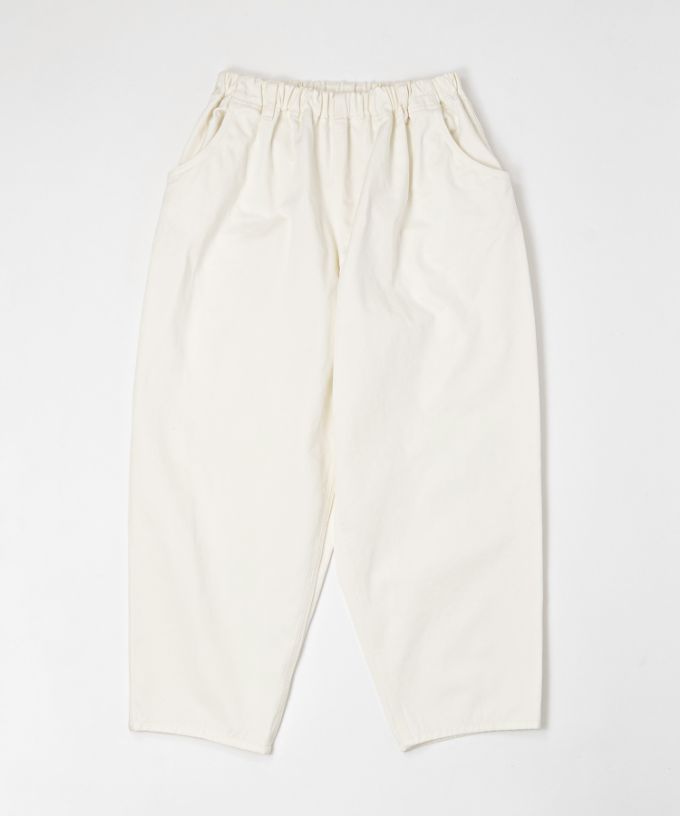 新色アイボリー】マオパンツチノ 人気の定番チノ素材バックポケット