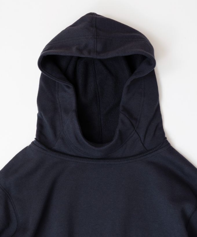 バーミートップ　アメリカコットンの裏毛フードプルオーバー