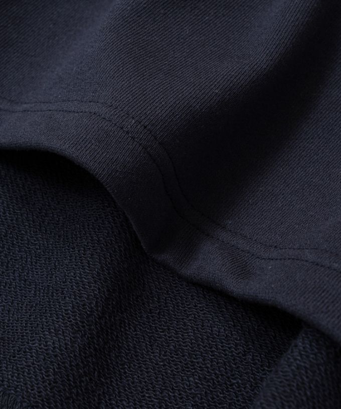 バーミートップ　アメリカコットンの裏毛フードプルオーバー