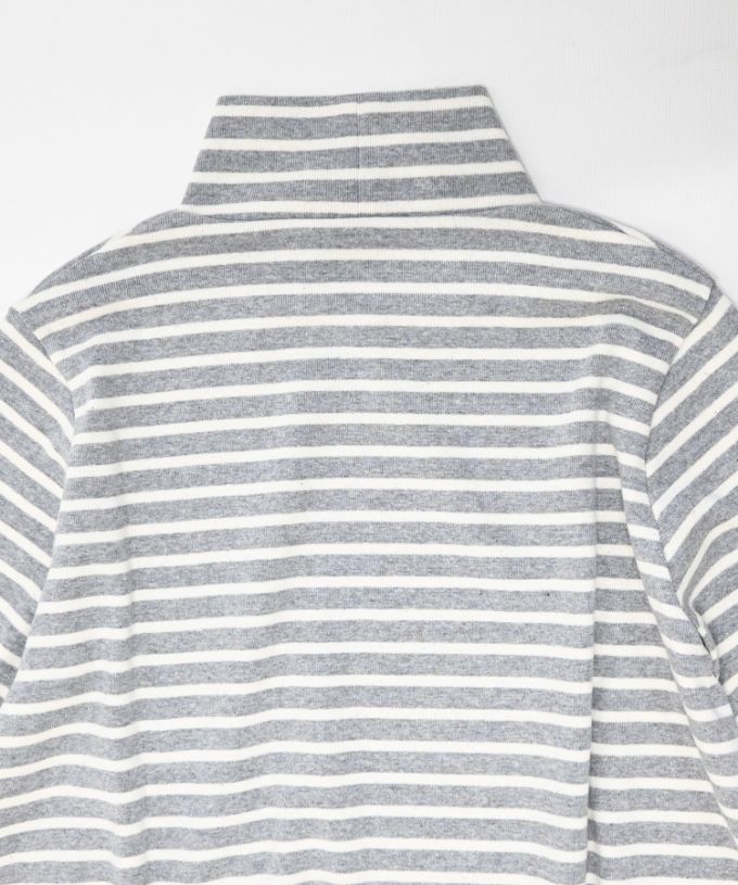 レッセタートル フライスボーダーのタートルネック