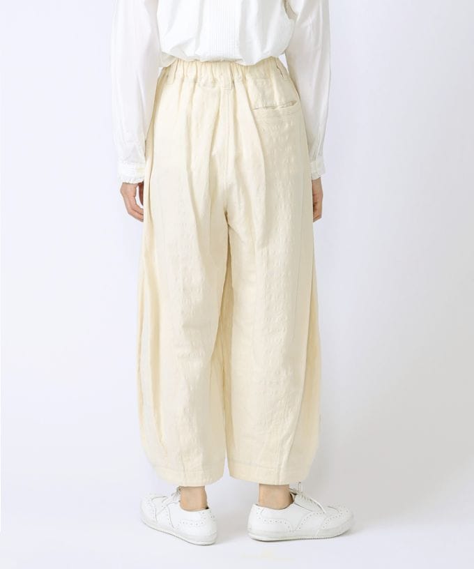 バロパンツ・ナッティ　パッチポケットのコクーンシルエットパンツ