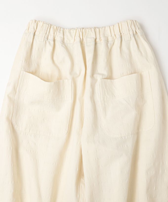 バロパンツ・ナッティ　パッチポケットのコクーンシルエットパンツ