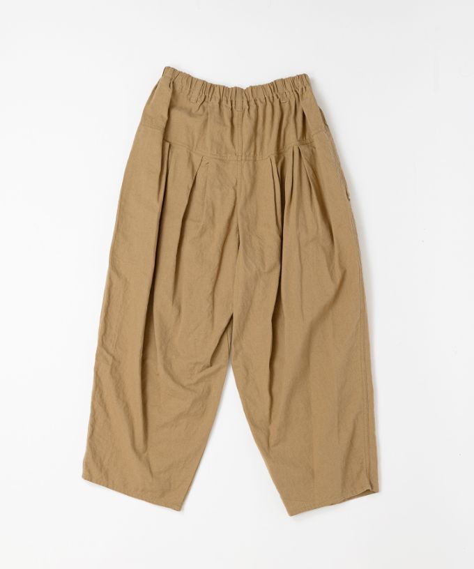 ジョーパンツ　タックを入れた綿麻ジョッパーズパンツ