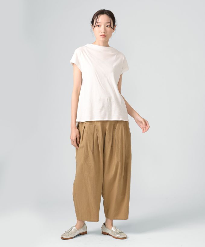ジョーパンツ　タックを入れた綿麻ジョッパーズパンツ