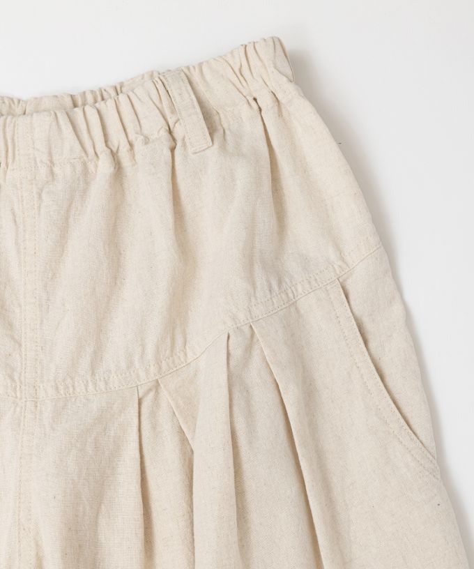 ジョーパンツ　タックを入れた綿麻ジョッパーズパンツ