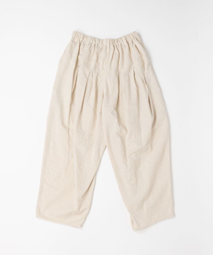 ジョーパンツ　タックを入れた綿麻ジョッパーズパンツ