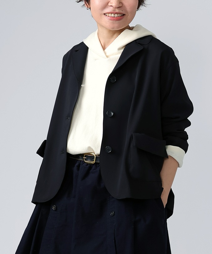 グレタジャケット［Chronicle］やわらかなテーラードジャケット