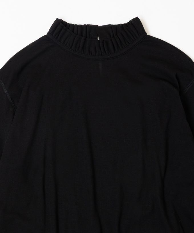 エアロトップ　コットンフリルネックトップ