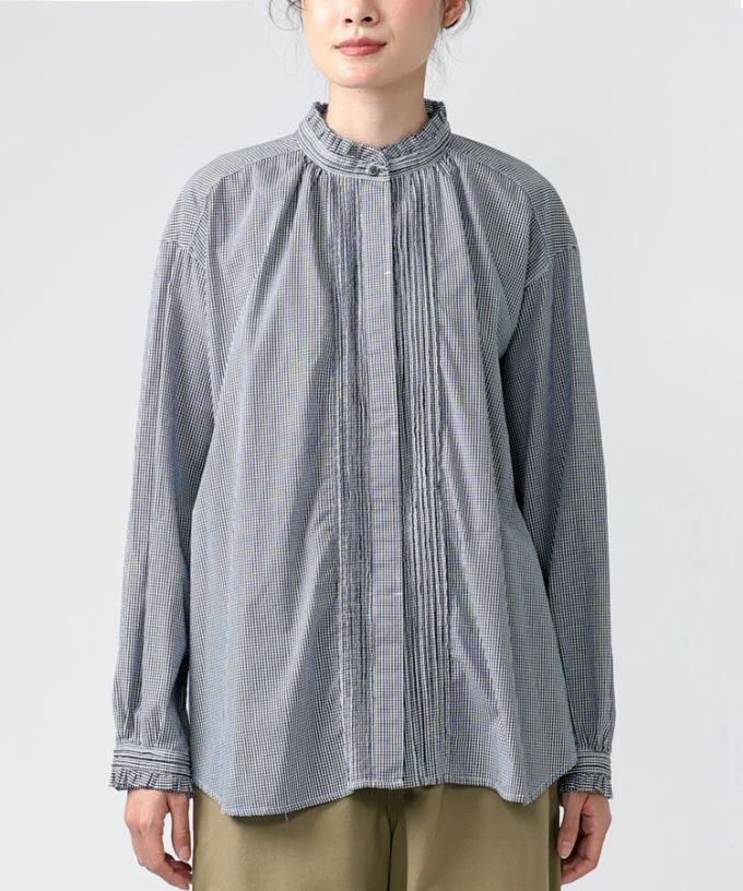 シェリー・F　ギンガムチェックの立ち襟ギャザーブラウス　