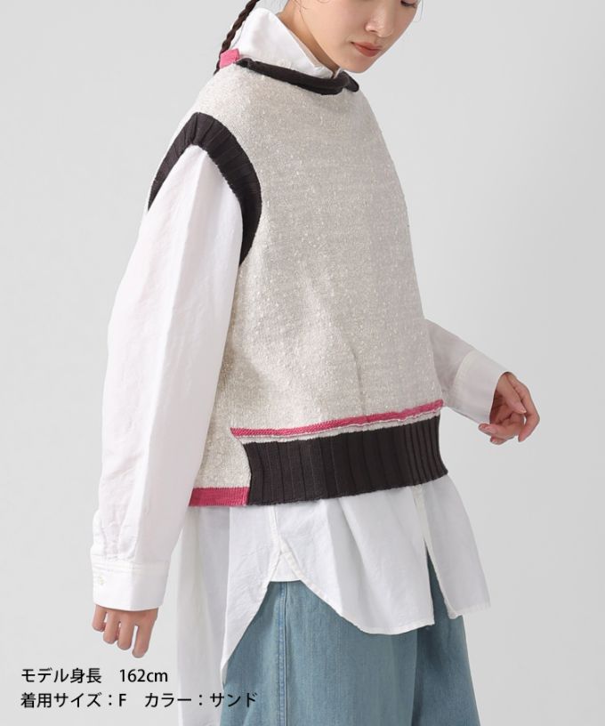 ピテトップ　コットンスラブの配色ニットトップス