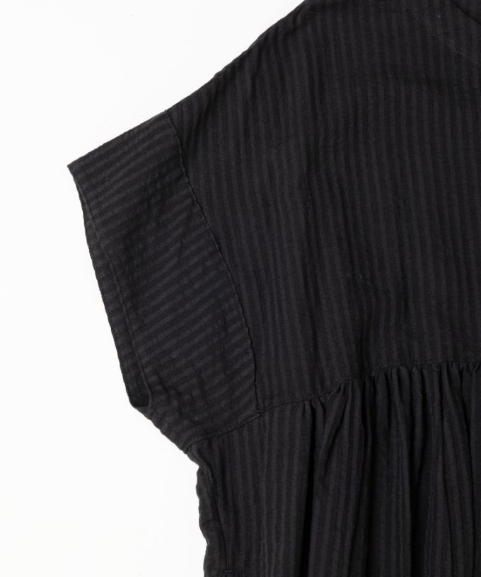 ブランカ　綿レーヨンのギャザーチュニック