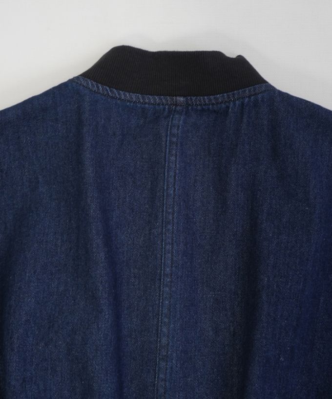 シンディジャケット　9オンスデニムのジップアップブルゾン