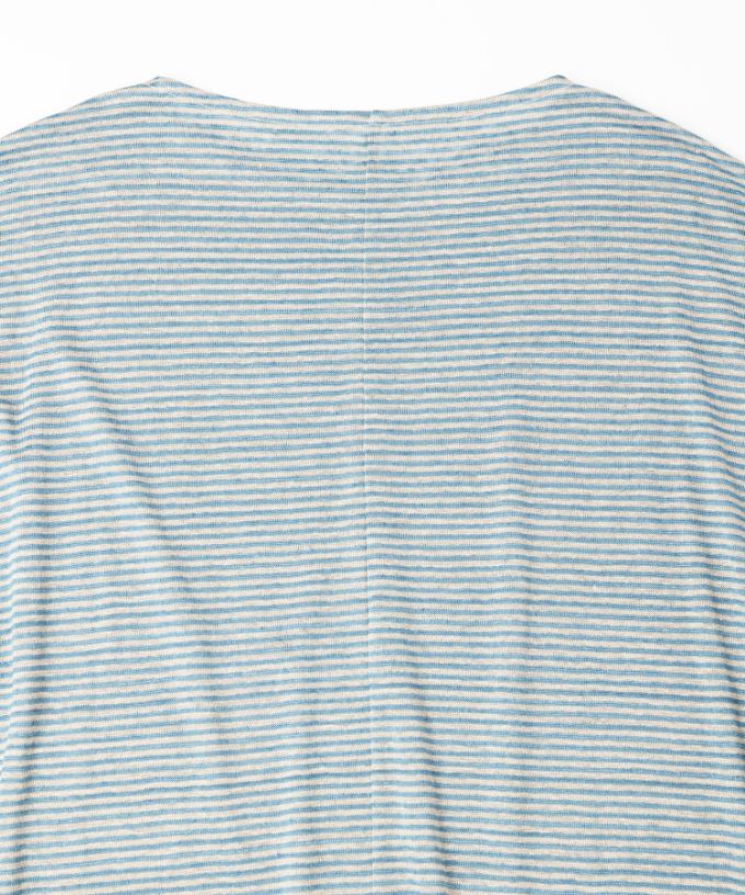 クルトップD　細ボーダーのナチュラルオーバーサイズトップ