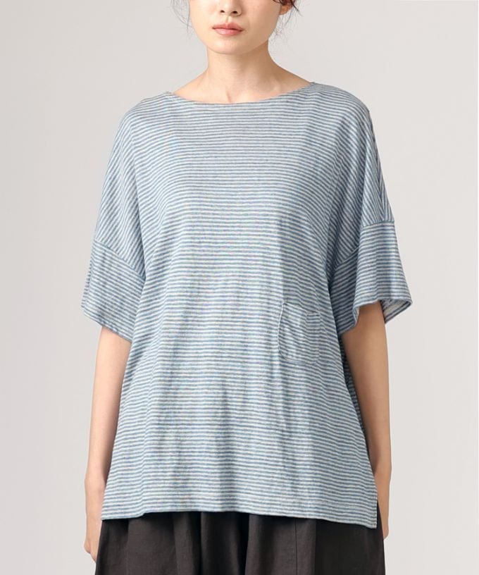 クルトップD　細ボーダーのナチュラルオーバーサイズトップ