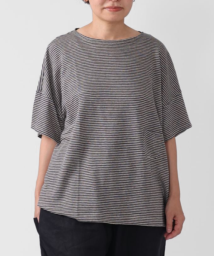 クルトップD　細ボーダーのナチュラルオーバーサイズトップ