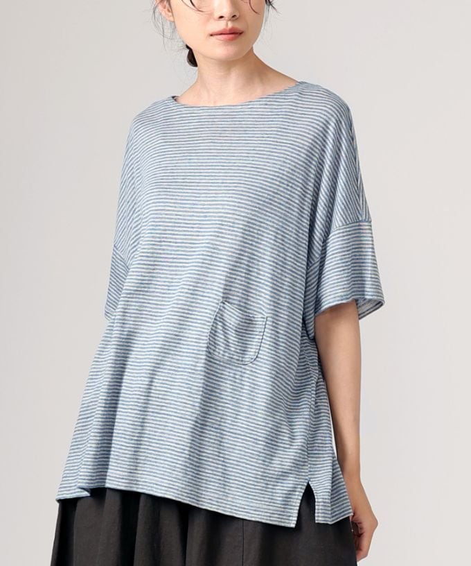 クルトップD　細ボーダーのナチュラルオーバーサイズトップ
