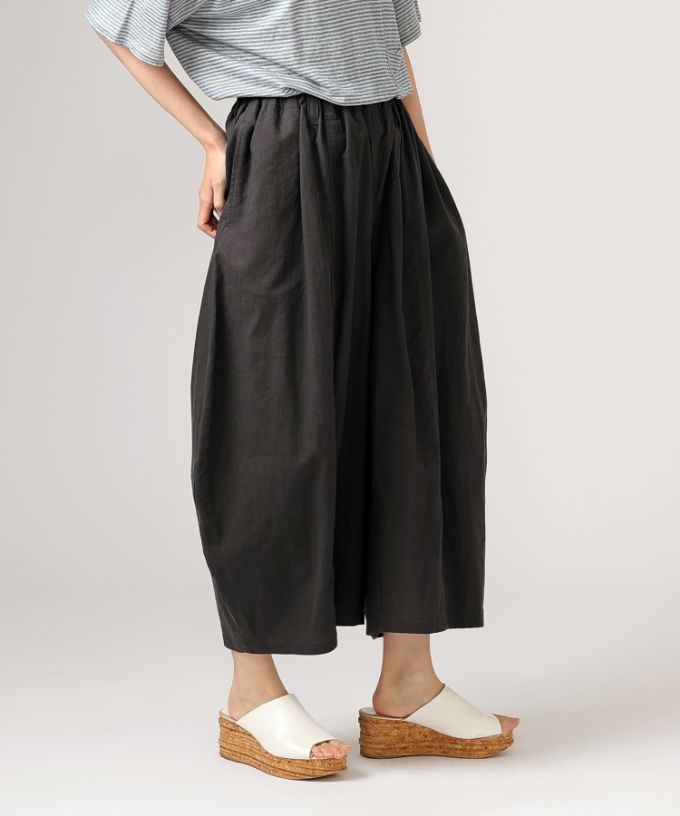 ラッカーパンツR　綿麻のコクーンシルエットパンツ