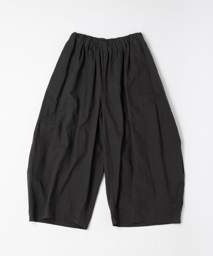 ラッカーパンツR　綿麻のコクーンシルエットパンツ