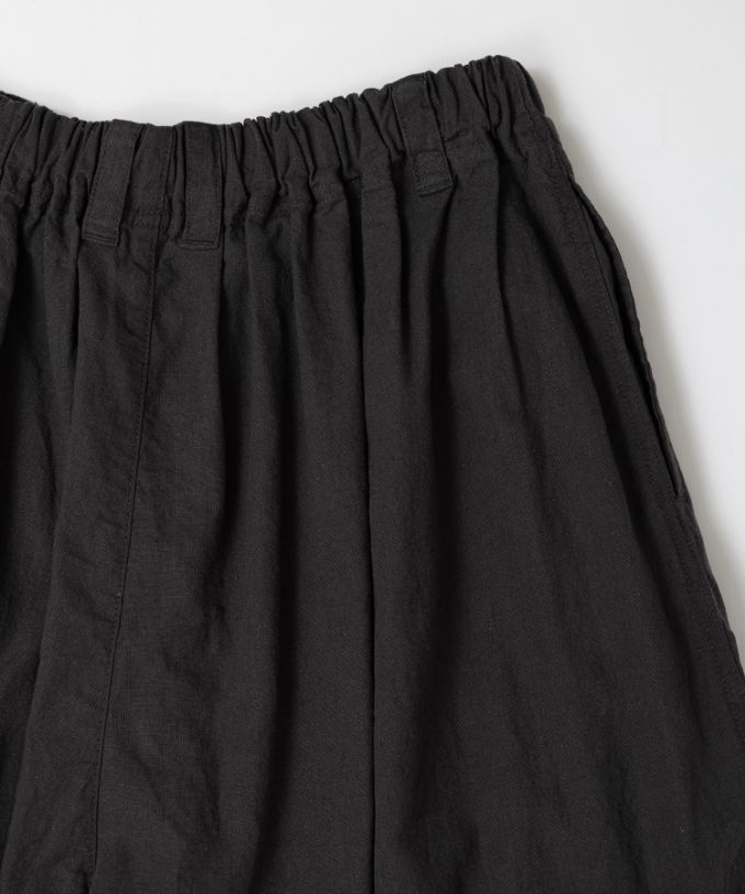 ラッカーパンツR　綿麻のコクーンシルエットパンツ