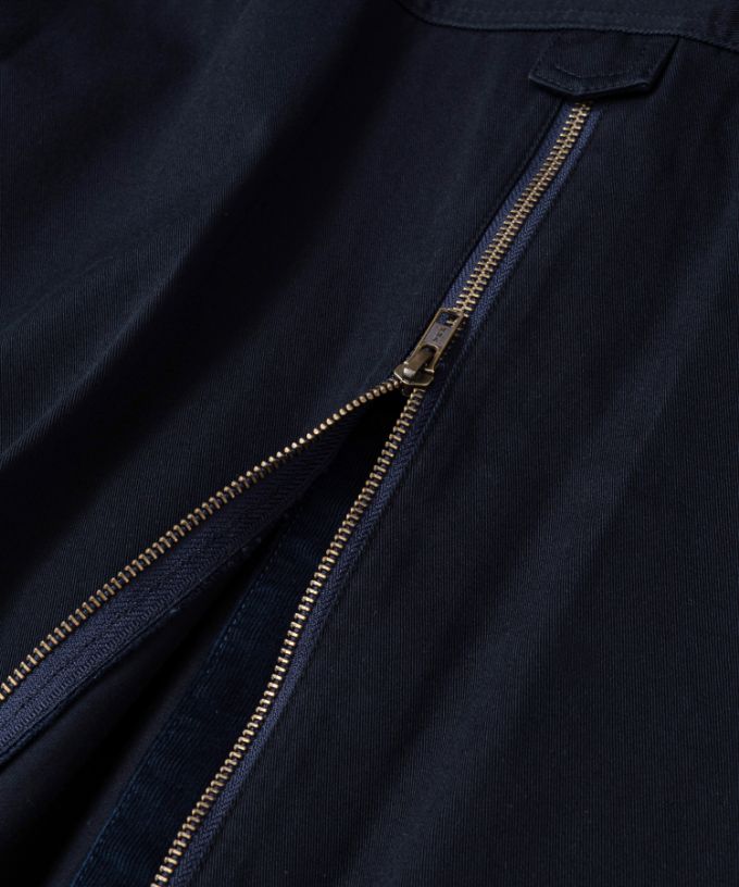 パブロコート　バックファスナーのステンカラーコート