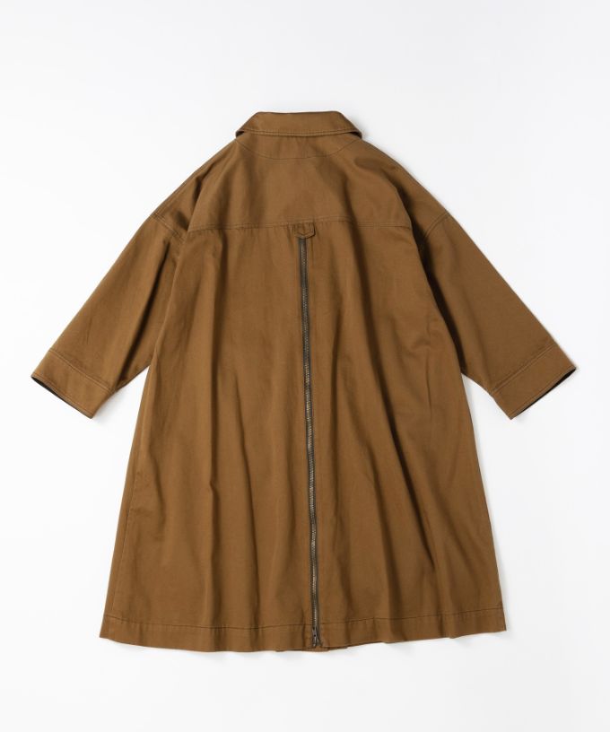 パブロコート　バックファスナーのステンカラーコート