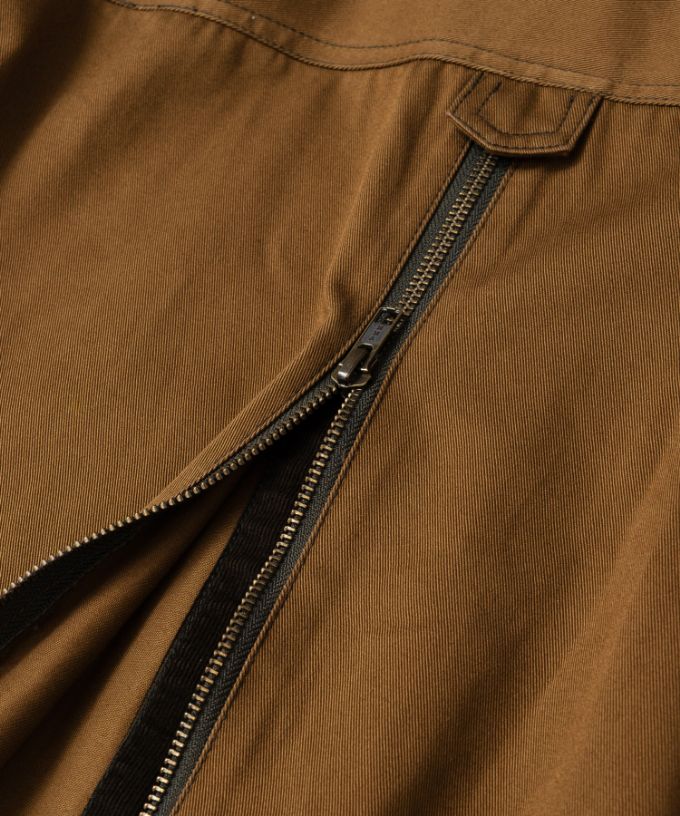 パブロコート　バックファスナーのステンカラーコート