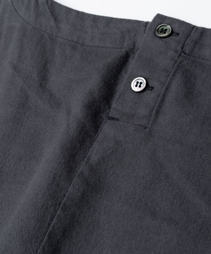 リリムドレス コットンネル素材のバルーンスリーブドレス