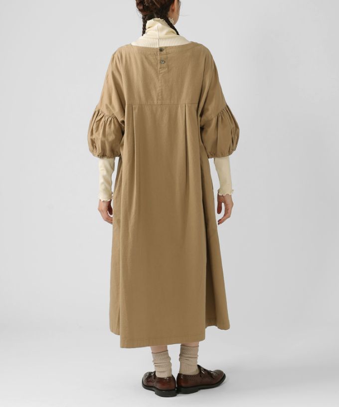 リリムドレス コットンネル素材のバルーンスリーブドレス