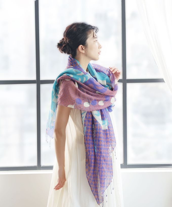 とらとほしがき［KusaKanmuri　シルクコットンストール ]