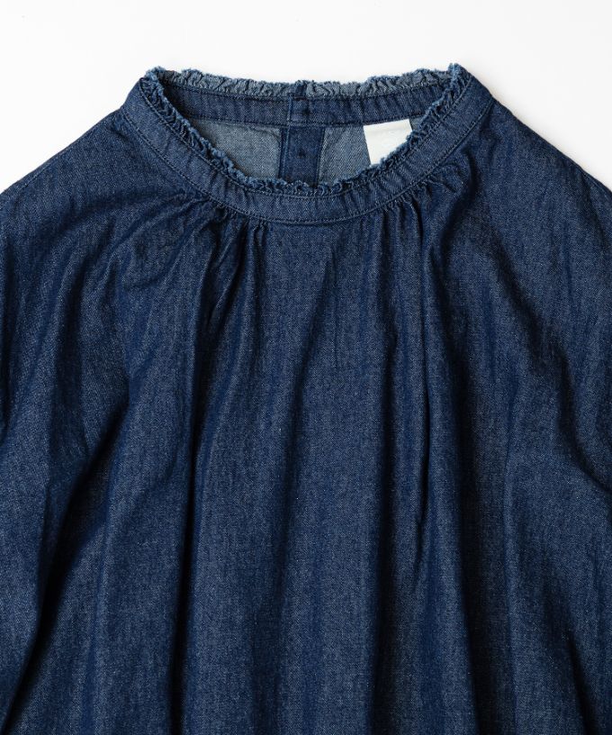 サンドレス・Ｂ　スタンド襟フリルのライトオンスデニム
