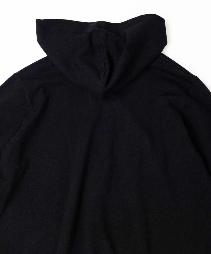 ルーシートップ Aラインのニットフードトップ